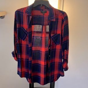 Women’s flannel shirt